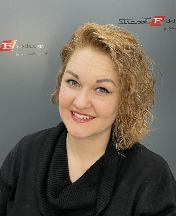 Kateryana - english speaking